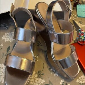 Style & Co. Pewter Metalic Heeled Wedge Sandals. New in Box. Size 10 Medium.